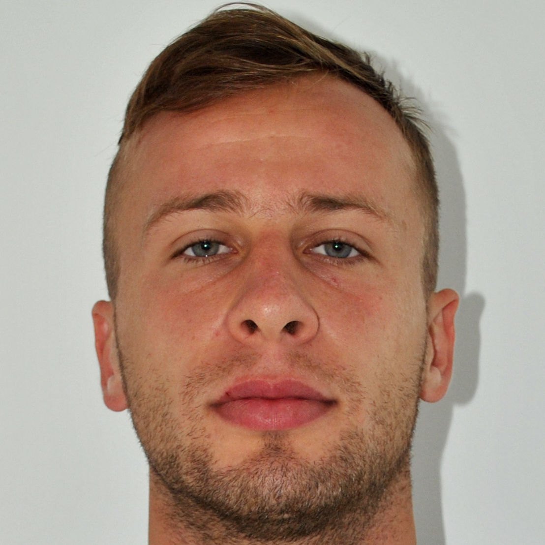 MRZLJAK FILIP